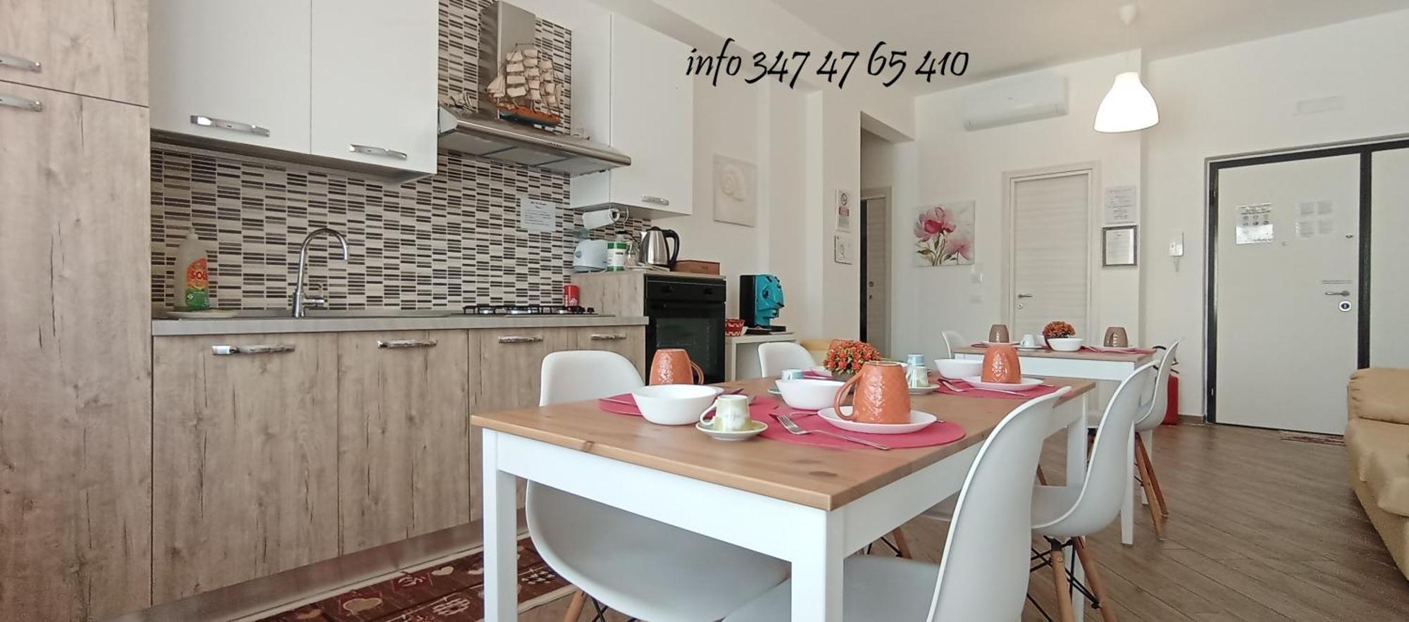 B & B Civico 6 Rooms Salerno Buitenkant foto